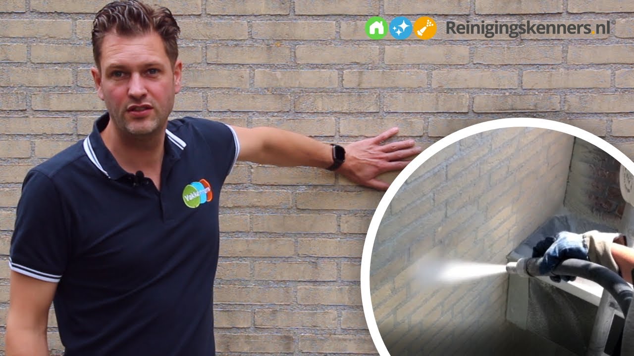Zwarte aanslag op gevel (gele baksteen) verwijderen YouTube