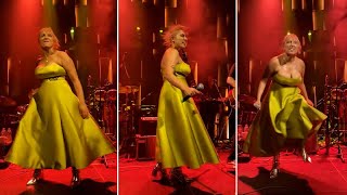 Dansı Olay Olmuştu Kalben Sessizliğini Bozdu