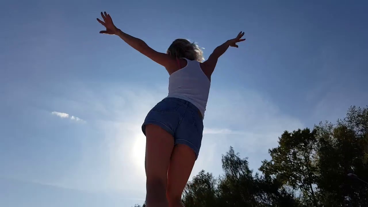 Розовые розы Светке Соколовой - YouTube Music