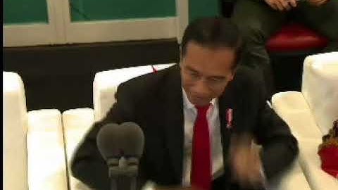 Jokowi Ikut Berjoget Saat Via Vallen Lantunkan Lagu Official Song Asian Games 2018