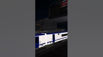 Vande Bharat Express Overtakes Tejas Express #shorts #ytshorts #Short #viralshort #tejasexpress