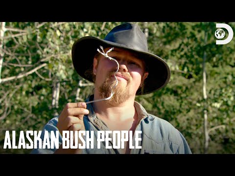 The Family Builds a Zipline and Looks for Gold | Alaskan Bush People