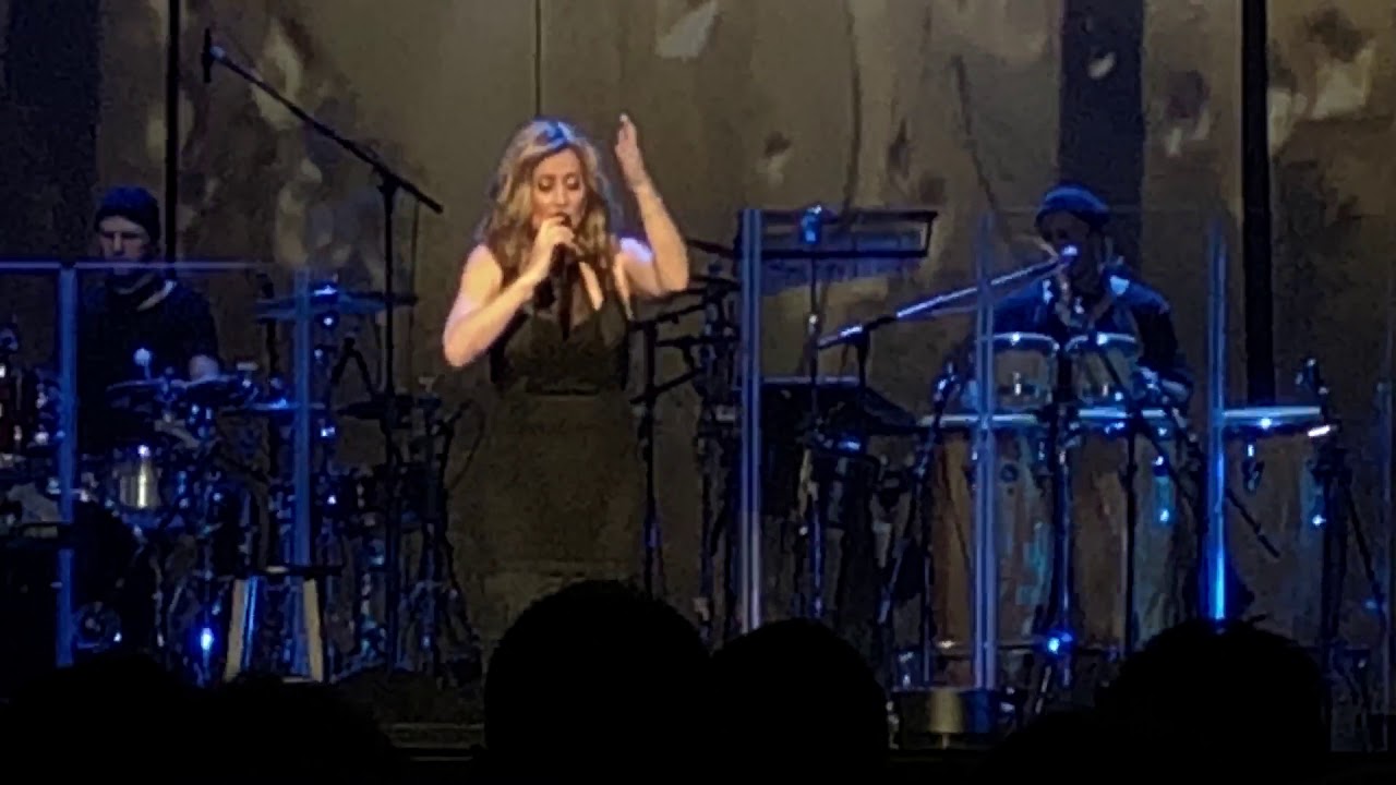 Lara Fabian Painting in the rain The Fillmore Miami Beach 2-2-18
