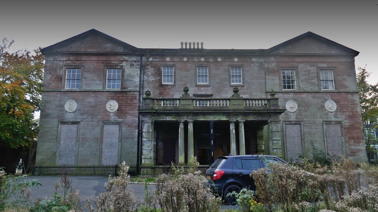 huge abandoned mansion with power fully furnished time capsule
