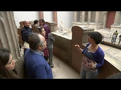 Беженцы в Берлине: не потерять связь с родиной