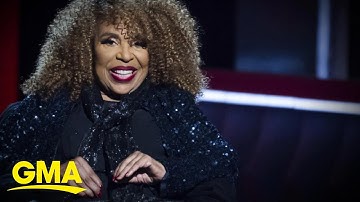 Singer Roberta Flack reveals she
