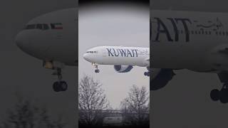 Kuwait Airways Boeing 777-300 Touchdown At Heathrow #shorts #kuwaitairways #aviation #plane spotting