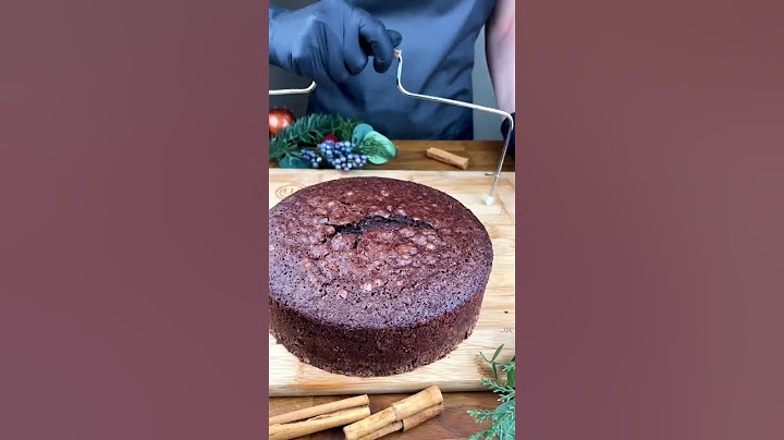 🎄Pops🤤 #shorts #christmas  #baking #cake