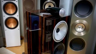 B\&W 702 Signature | Lenny Kravitz - Johnny Cash
