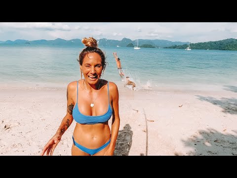 PREGNANT on a SMALL BOAT! Ep 194
