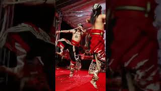 Download Lagu Kembaran boby WCB. #temanggung #warok #warokan #waroktemanggung #warokfullsurup #kesenian MP3