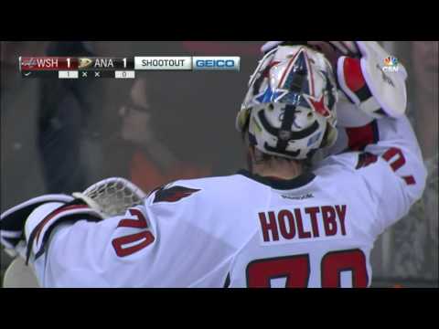 Gotta See It: Holtby flashes leather, takes top corner away