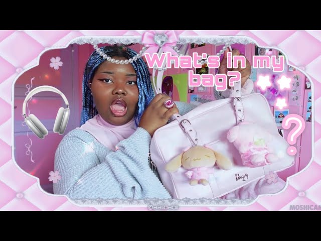 What's in my bag Idang.Club edition💖✨ - YouTube