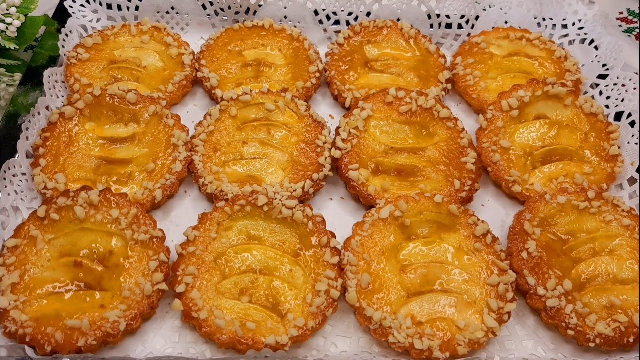 ببيضة واحدة وتفاحة حضري ميني كيك بالتفاح سهلة واقتصادية خفيفة كذوب في الفم💯 لي ذاقهم كيبغي المقادير