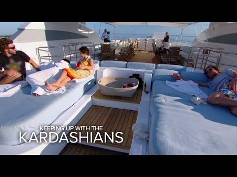 KUWTK | Naming Kim Kardashian and Kanye's Baby | E!