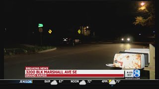 PD: Gunman barricaded inside Grand Rapids home
