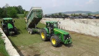 TRAKTORY - JOHN DEERE 8 Řada