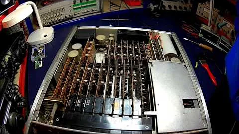 HP 5245L Frequency Counter from the junk pile (nixie tubes), inspection and test