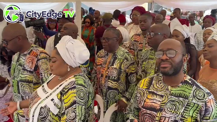 ACTRESS FOLUKE DARAMOLA & HER SIBLINGS AT THEIR LATE MOTHER’S BURIAL CEREMONY