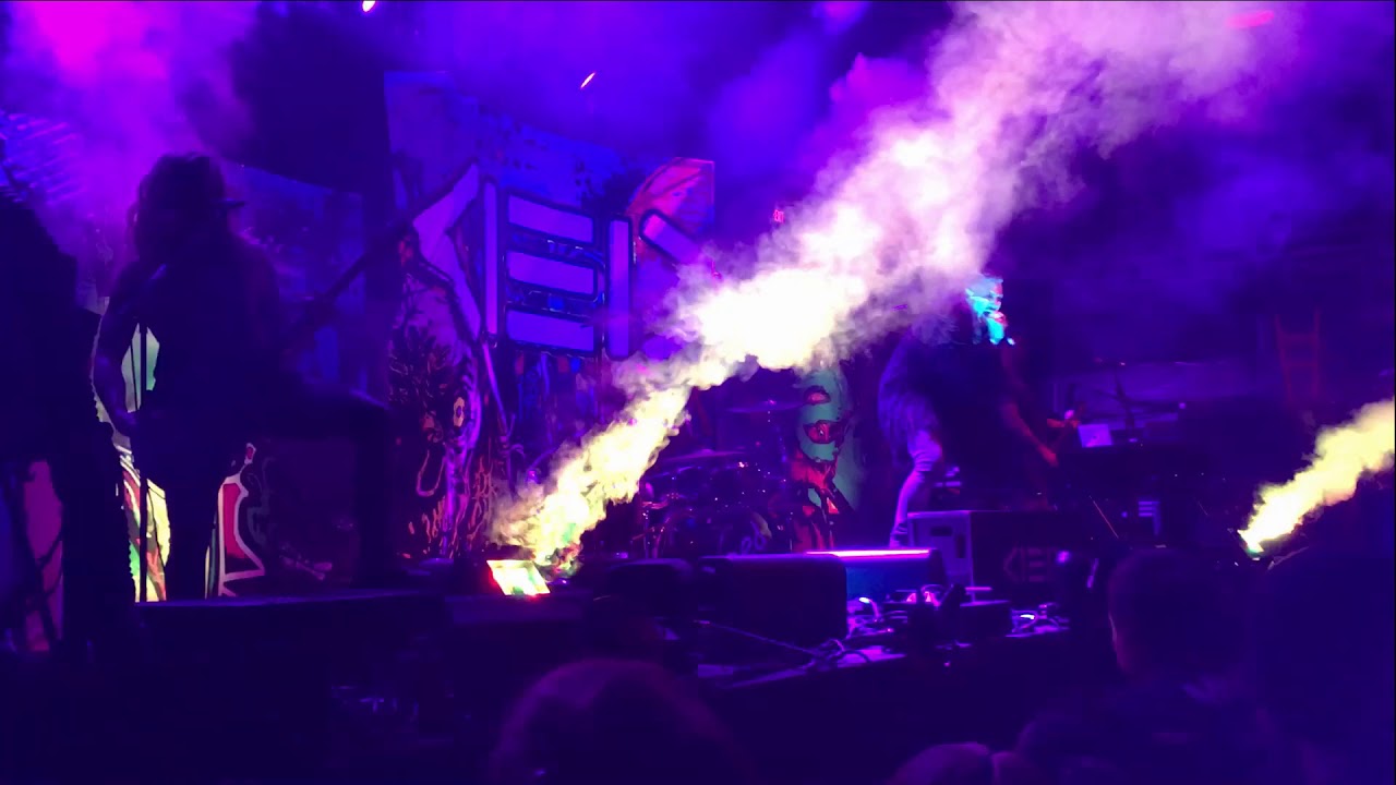 Ded Eyes Sewn Shut (Franklin Music Hall) 10/19/19 YouTube