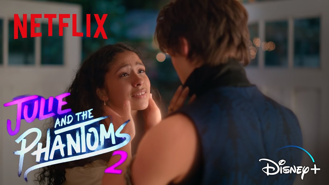 Julie and the Phantoms 2  Season 2 Episode 1  First 3 minutes  Netflix