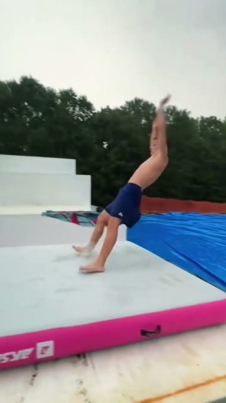 🤳 ಟ್ರೆಂಡಿಂಗ್ ರೀಲ್ಸ್ - ShareChat