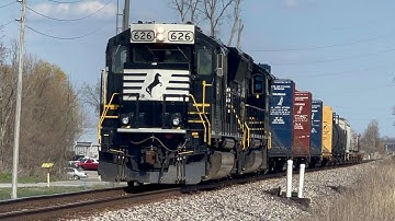 NS Road Slug Set Westbound on D53 w/ Friendly Crew