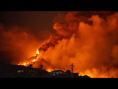 La Palma Volcano Eruption Update; Volcanic Explosion, Largest Earthquake Yet
