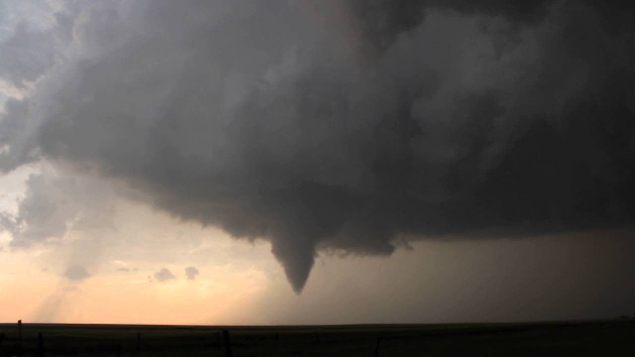 My first tornado ever!! - YouTube