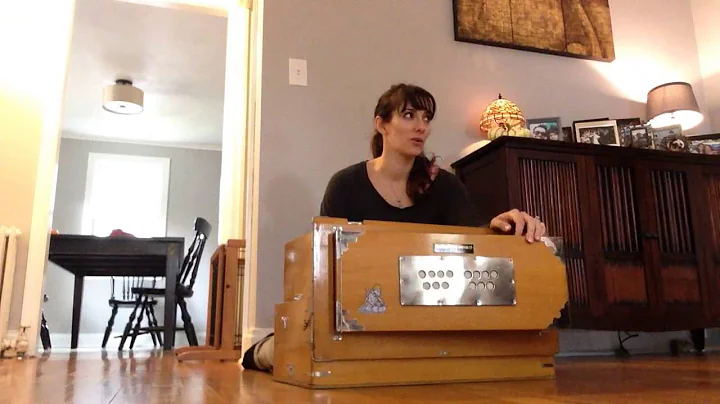 Chanting with Victoria Ladd and her little boys