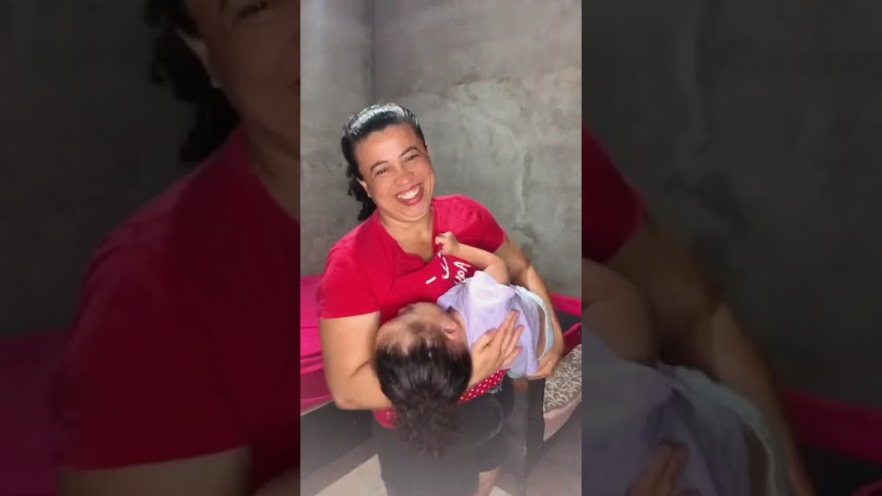 Rotina da manhã com minha bebê #donadecasa #amamentacao #foryou 