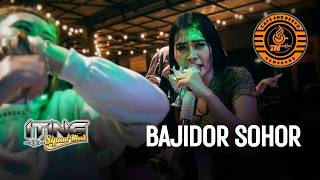 ITING SQUAD MUSIK - BAJIDOR SOHOR | LIVE SESSION @ IN COFFE 🎤🎶