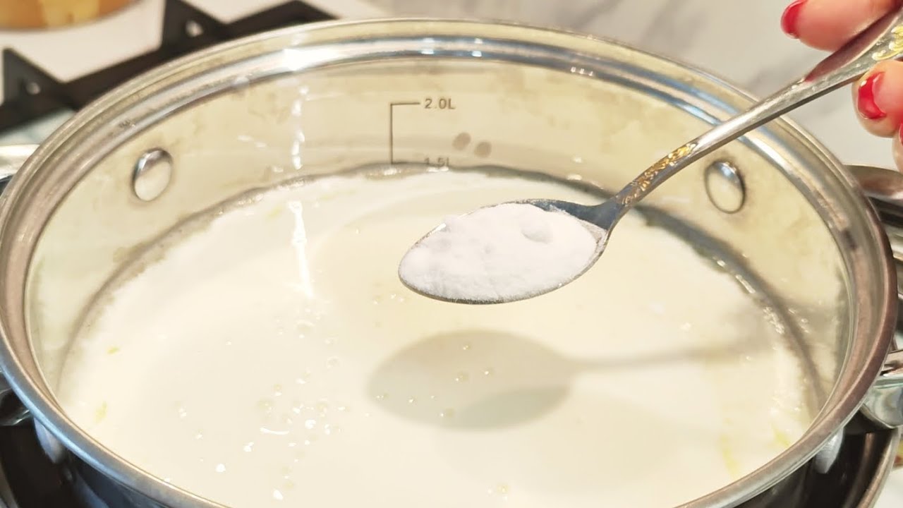 НЕ ПОКУПАЙТЕ СЫР! Секрет в пищевой соде! Новый трюк от тети из Италии!