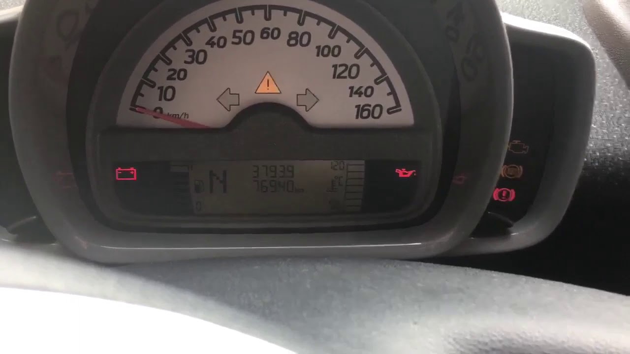 Probleme Demarrage Smart Fortwo 451 Youtube