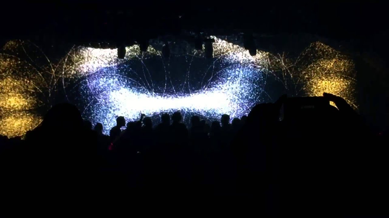 Time Warp US - Ricardo Villalobos - Omar Souleyman "Wenu Wenu"