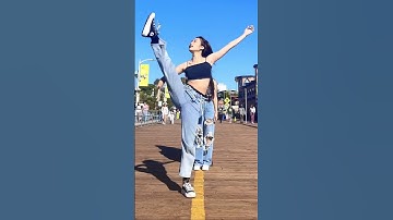 guess who 👀 honestly we all kind of slayed the kick 🤭 #lesserafim #antifragile #dancechallenge