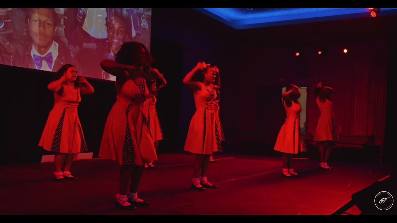 Шоу степа и тролли Университета Делавэра, 2025 год (женское студенческое общество Delta Sigma The...