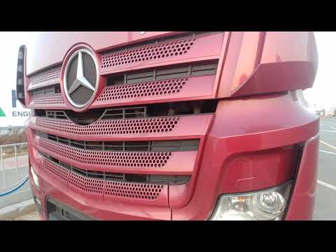 Mercedes <strong>Benz</strong> Actros MP4 2658 BLUETEC 6 <strong>Start</strong> Up