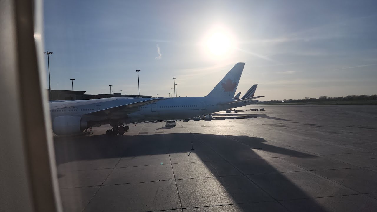 captain announcement on Air Canada Boeing 777 Montreal to Vancouver