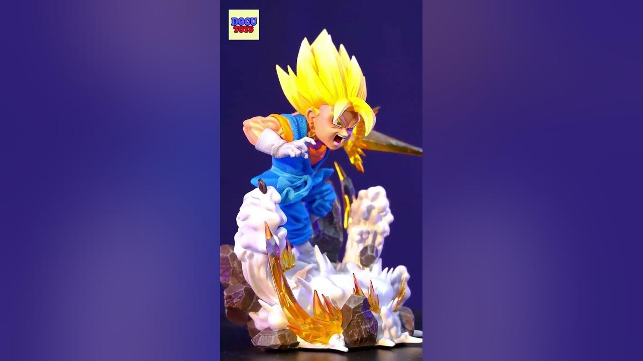 Unboxing - SSJ5 Broly by DJFungShing 