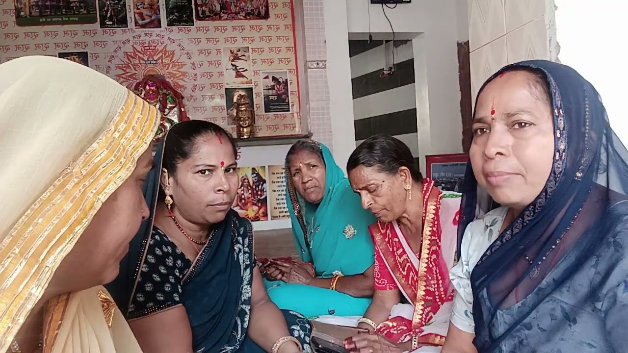 मैन लड्डू सको नोट लिफाफा में बंद करके मैं तो कर आई चारों धाम करो सट्टा कीकृपा से गोपाल संगीत भजन