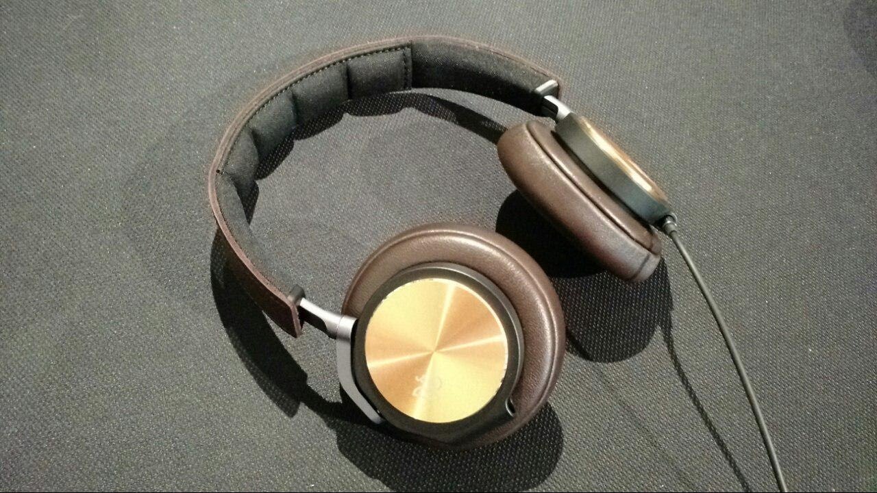 H6 headset