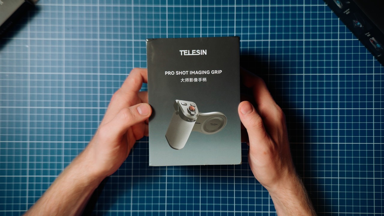 TELESIN Magnetic Pro Shot Imaging Camera Grip - YouTube