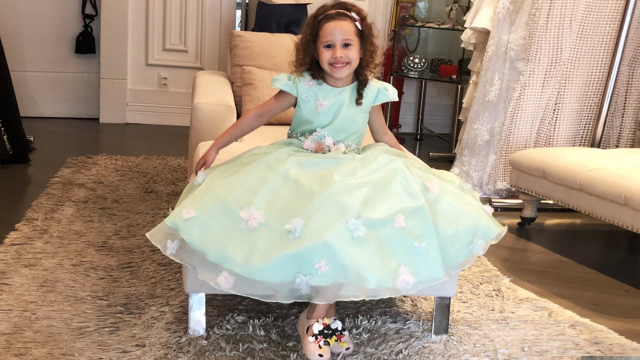 vestido longo para criança de 6 anos