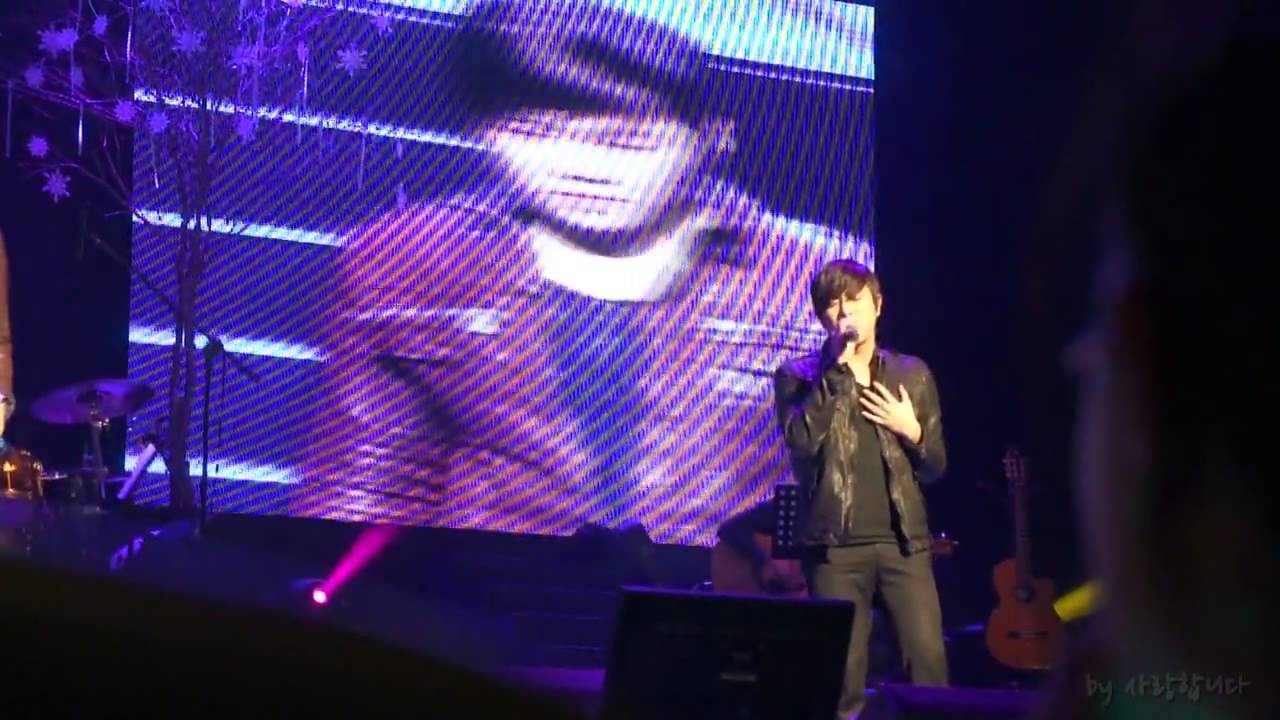 [FANCAM] 111225 디셈버 (December) -  심장이 하는일 (Cover) @ Christmas Concert