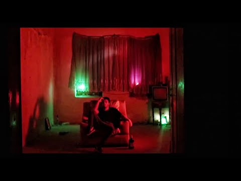 Neonef - Ne Kadar Uzağa O Kadar İyi
