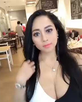 TANTE AKU BOHAY GEBOY