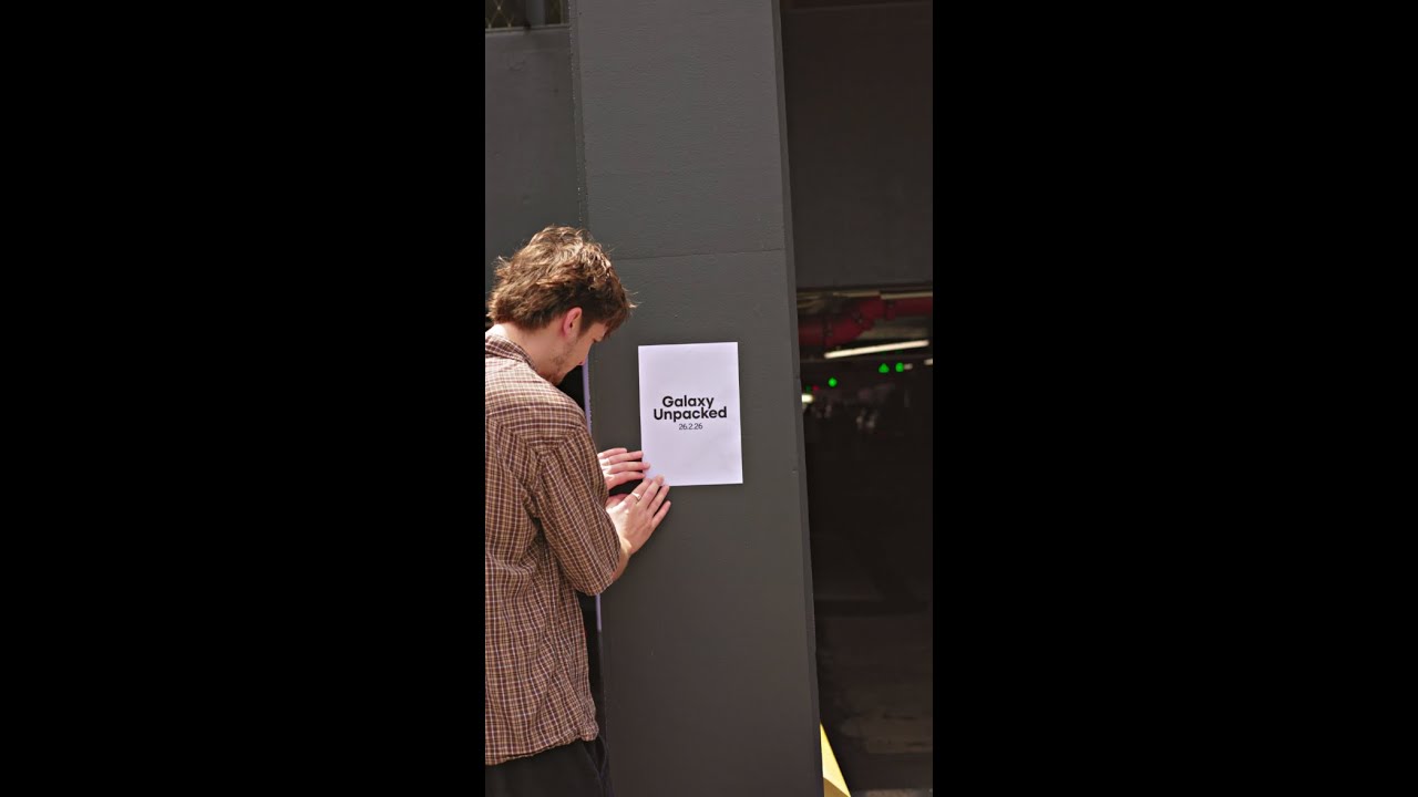 Drop #GalaxySummer below if you can't wait for Feb 26 ⏰✨#GalaxyAI