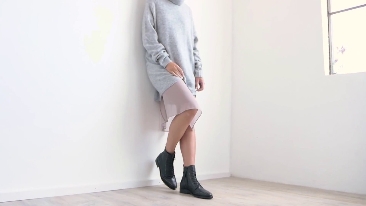 carl scarpa ankle boots