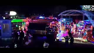 kontes truk full lampu